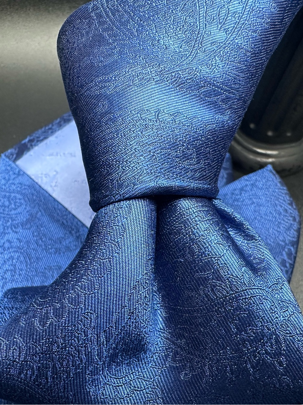 Hawes and Curtis Blue Damask Jacquard Silk Tie